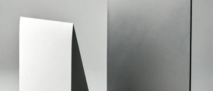 T Tipi Masaüstü Föylük ve Menü Tutucu: Restoran ve Oteller İçin Modern ve Fonksiyonel Çözüm